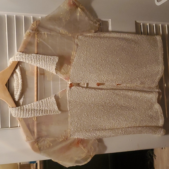 Top - Picture 1 of 3